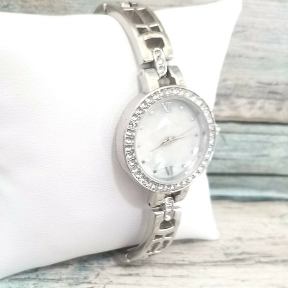 Charter Club Pearl Crystal Watch H32 - Picture 3 of 10